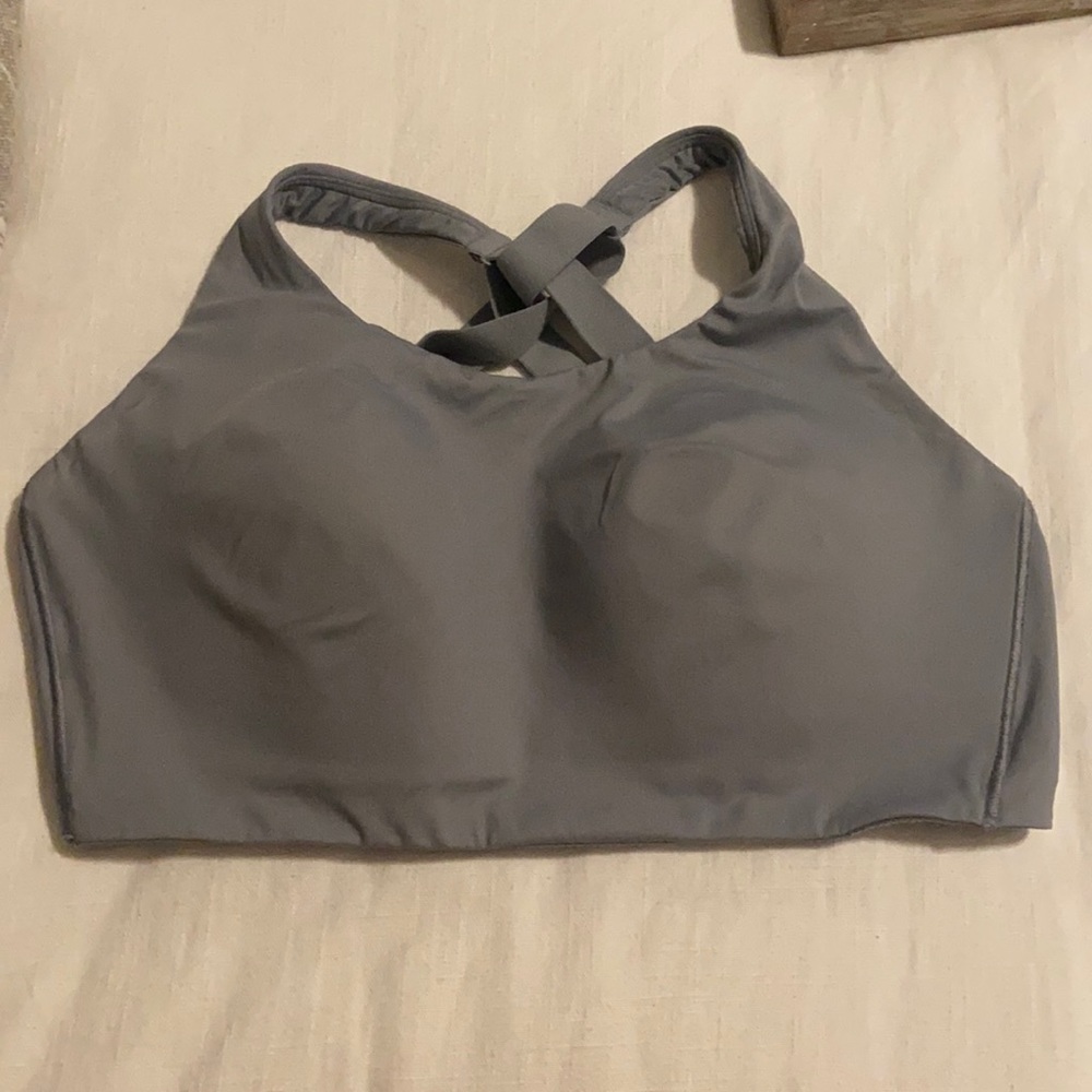 Lululemon Energy Sports Bra